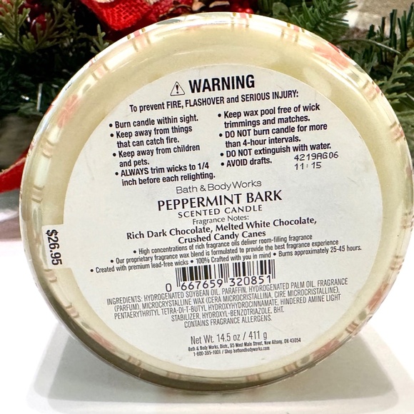 PEPPERMINT BARK 3 Wick Candle - Picture 3 of 3
